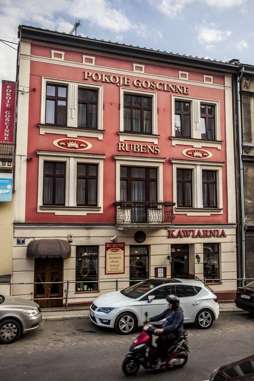 Pokoje Goscinne Rubens Krasków Εξωτερικό φωτογραφία