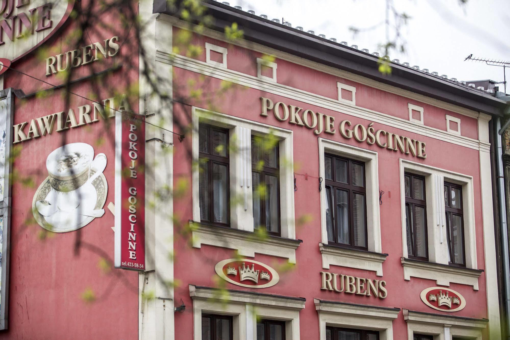 Pokoje Goscinne Rubens Krasków Εξωτερικό φωτογραφία